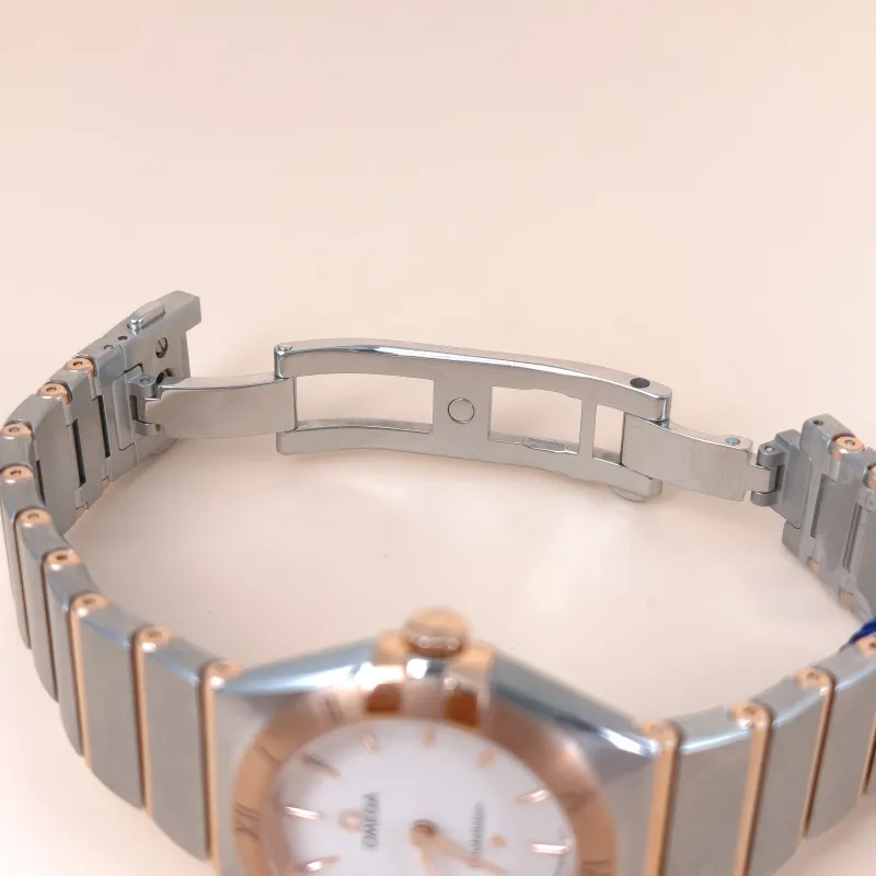 OMEGA Watch Watch Silver One Size28 — cover view 4 of 11