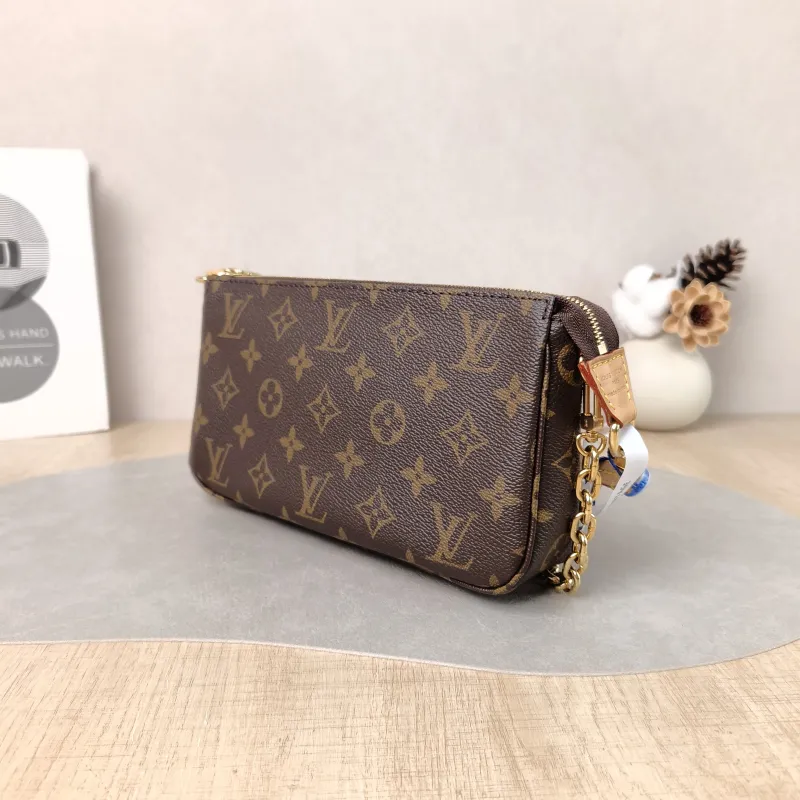 Louis Vuitton Shoulder Bag Pochette Accessoires Monogram PVC Large 23 × 4 × 13.5 cm — cover view 4 of 6