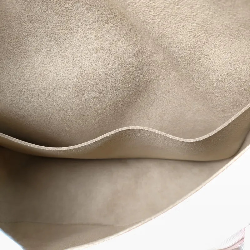 Louis Vuitton Shoulder Bag BUCI Beige Epi Embossed Calfskin One Size 24.5 × 9 × 15.5 cm — detail view 9 of 12
