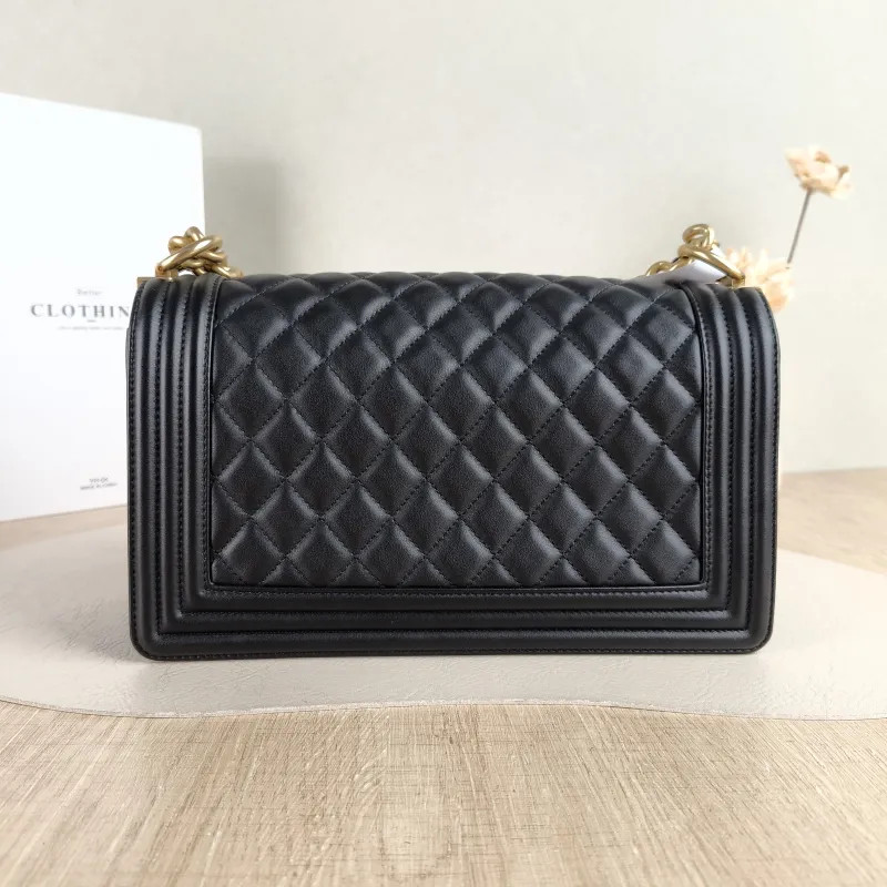 Chanel Crossbody Bag Le Boy​ Black Calfskin Medium 25 × 9 × 15 cm 27 — cover view 2 of 5