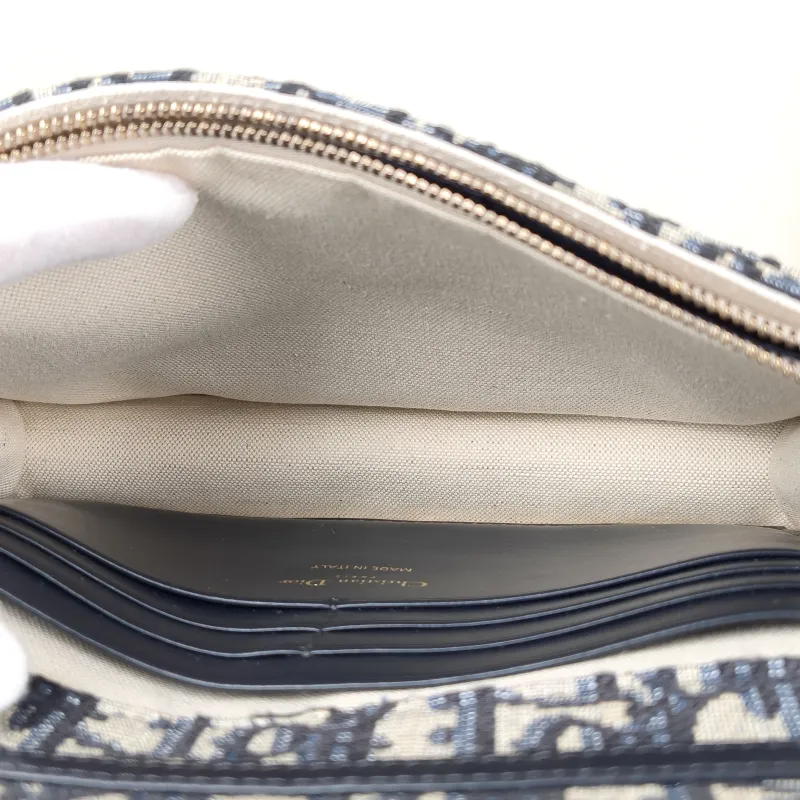 DIOR Crossbody Bag Saddle Chain Bagwoc Monogram Canvas Medium 22 × 5 × 14.5 cm — detail view 11 of 11
