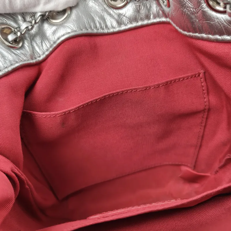Chanel Crossbody Bag Gabrielle Collection Bucket Bag Silver Calfskin 20 × 6.5 × 22 cm — detail view 11 of 16