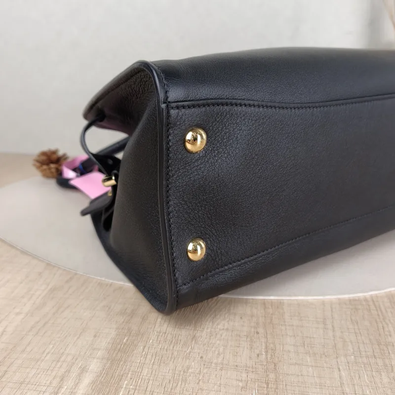 PRADA Tote Bag Black Calfskin One Size 32 × 15 × 22 cm — detail view 6 of 11