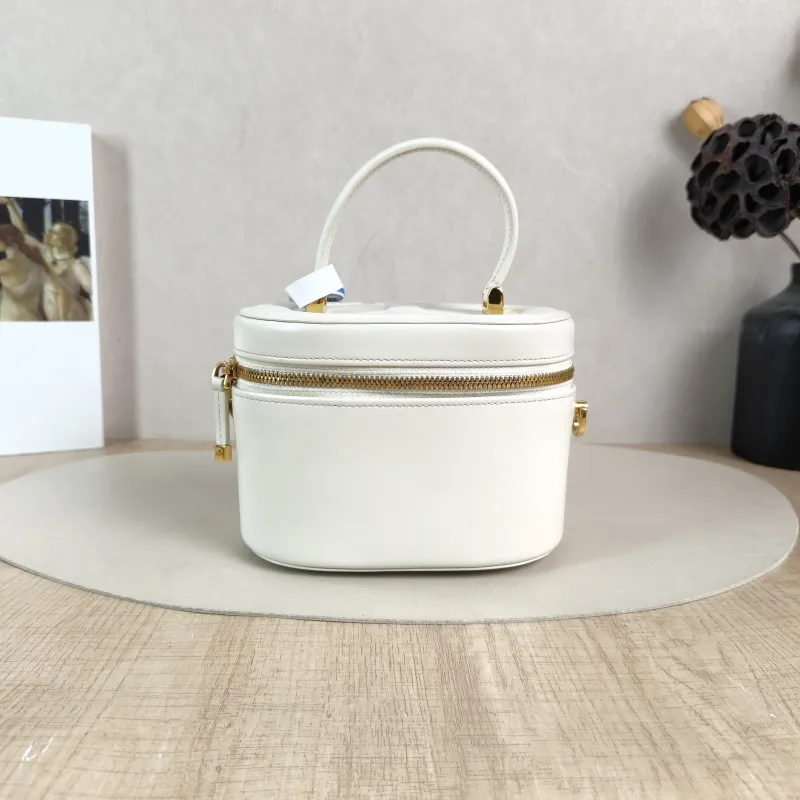 DIOR Crossbody Bag Vanity Cosmetic Bag White Lambskin One Size 16 × 9.5 × 11.5 cm