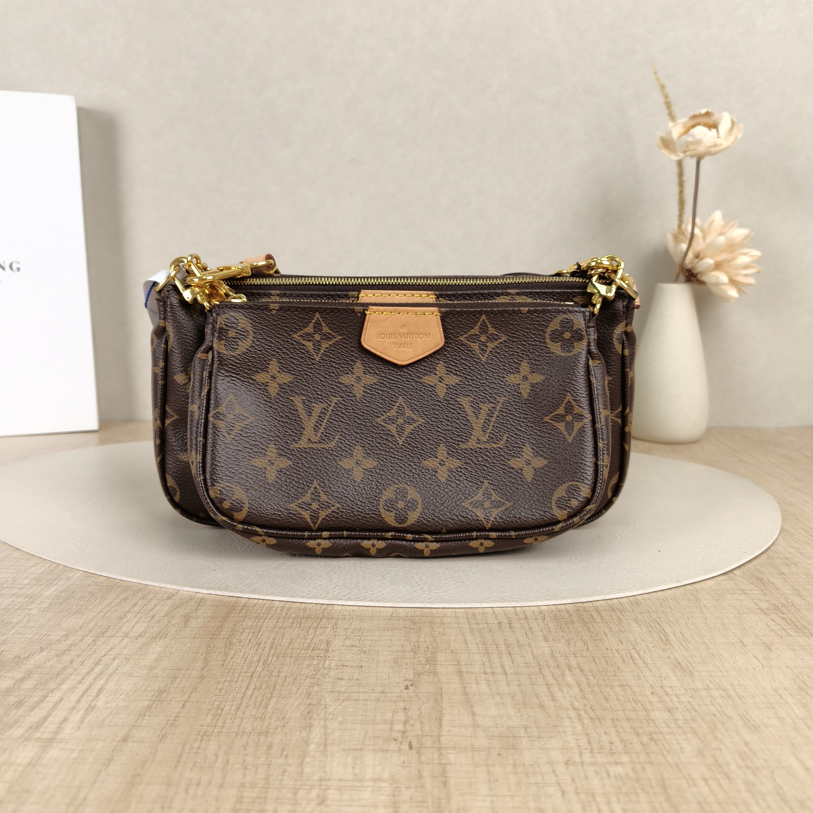 Louis Vuitton Crossbody Bag Multi Pochette Accessoires Shoulder Strap PVC Small24 × 4 × 13.5 cm