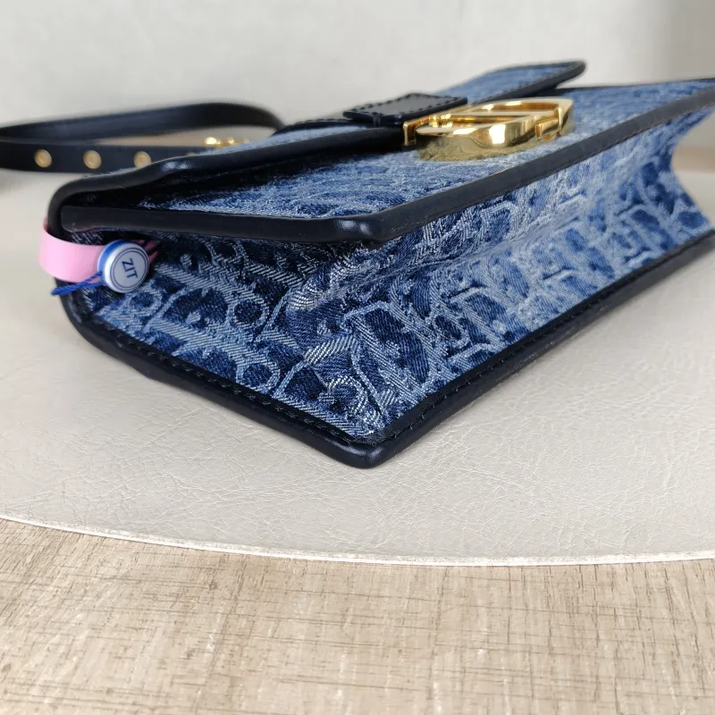 DIOR Crossbody Bag 30 Montaigne East-West 30 Blue Small 21 × 6 × 12 cm — detail view 6 of 15