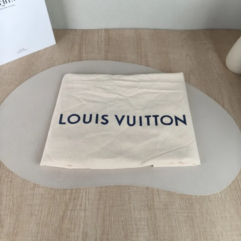 Louis Vuitton Crossbody Bag Carryall Monogram PVC Small 29 × 12 × 24 cm — detail view 5 of 12