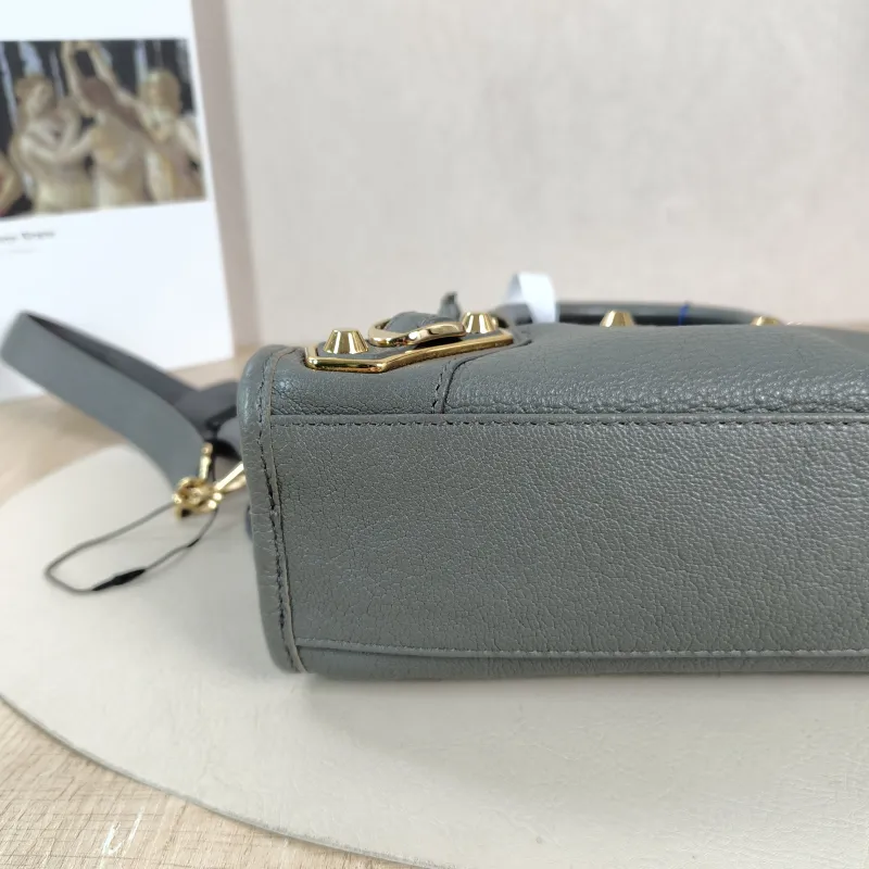 BALENCIAGA Crossbody Bag Classic City Grey Lambskin Mini 24 × 10 × 16 cm — detail view 4 of 11