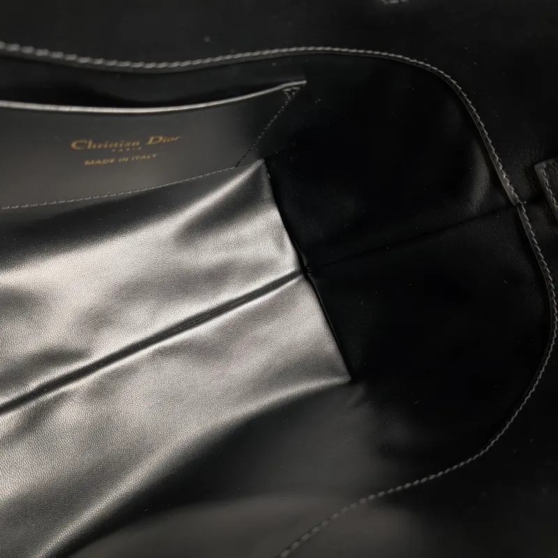 DIOR Shoulder Bag TOUJOURS Edition Black Calfskin Small 18.5 × 12 × 18.5 cm — detail view 7 of 12