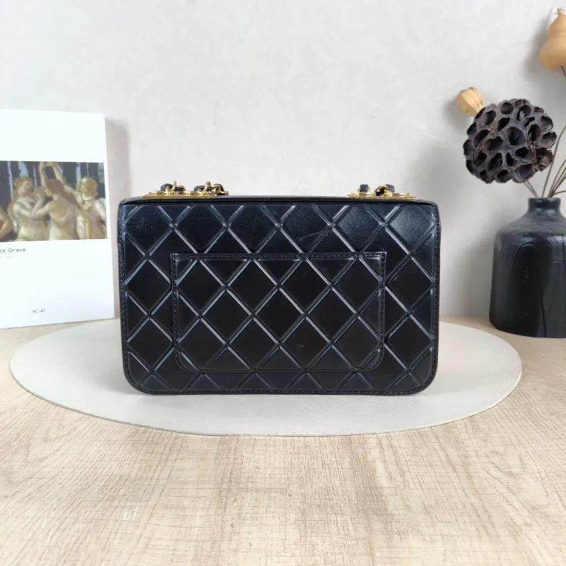 Chanel Crossbody Bag cf Crossbody Bag Black Calfskin One Size 25 × 7 × 16 cm 21 — cover view 5 of 6