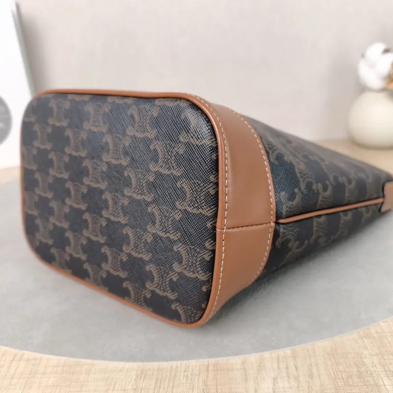 CELINE Crossbody Bag Triomphe Bucket Bag Monogram PVC Small22 × 13 × 26 cm — detail view 3 of 10