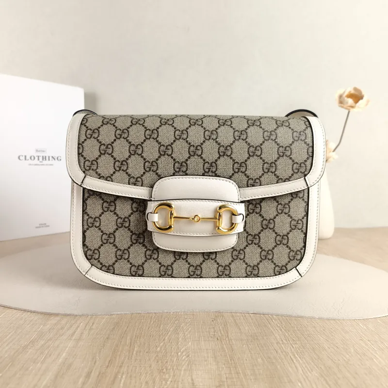GUCCI Crossbody Bag Horsebit 1955 Horsebit Medium White Monogram PVC Medium 25 × 8 × 18 cm