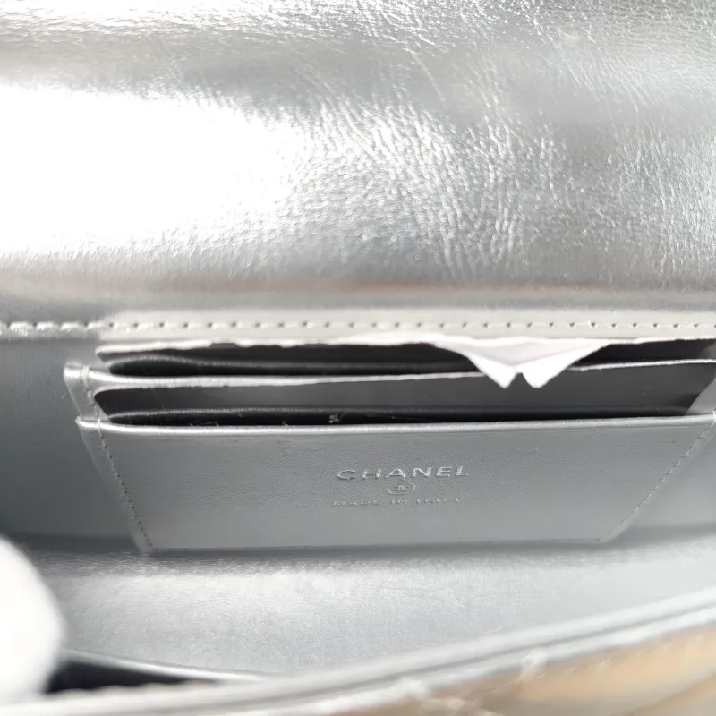 Chanel Crossbody Bag kelly Silver Waxed Leather One Size 18 × 4.5 × 10 cm — detail view 12 of 12
