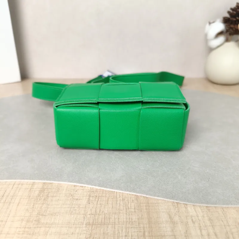 Bottega Veneta Crossbody Bag Cassette Woven Green Lambskin Mini 12 × 4 × 9 cm — cover view 2 of 6