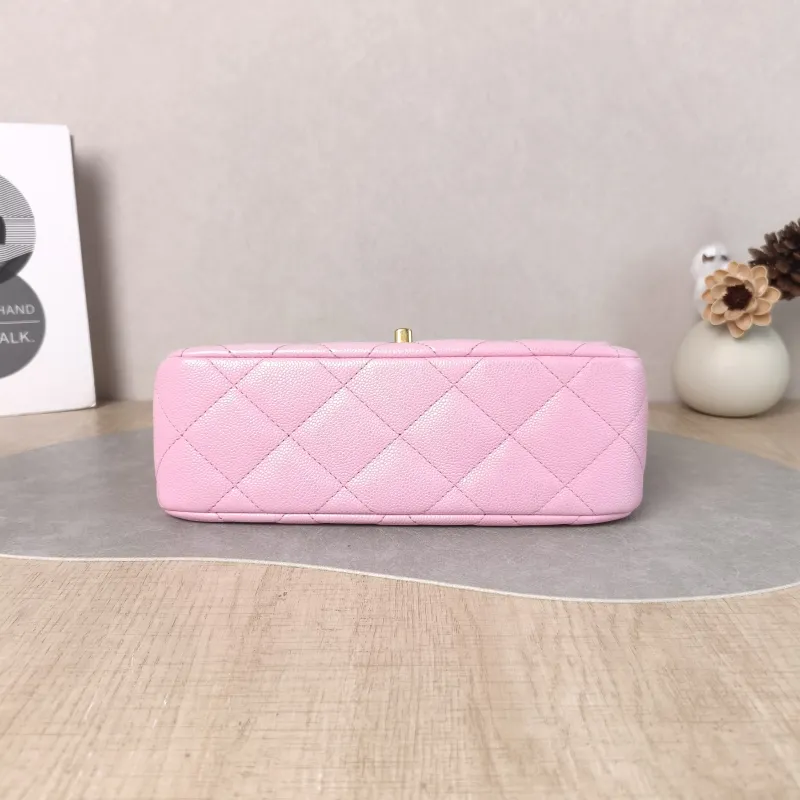 Chanel Crossbody Bag Pink Grained Calfskin One Size 24 × 8 × 17 cm — cover view 5 of 5