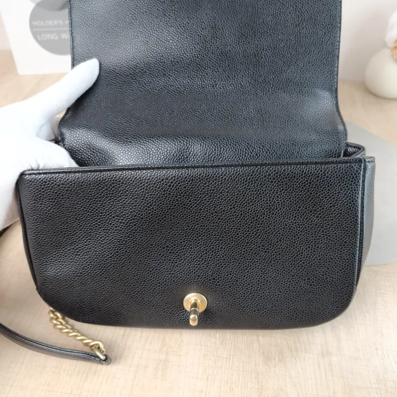 Chanel Crossbody Bag Crossbody Bag Black Calfskin One Size 24 × 8 × 16 cm 24 — detail view 3 of 14