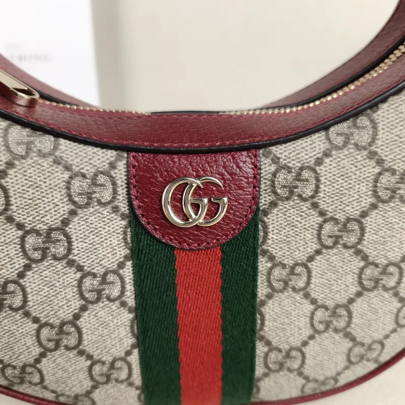 GUCCI Crossbody Bag Ophidia GG Monogram PVC Small 20 × 5 × 11 cm — detail view 4 of 9