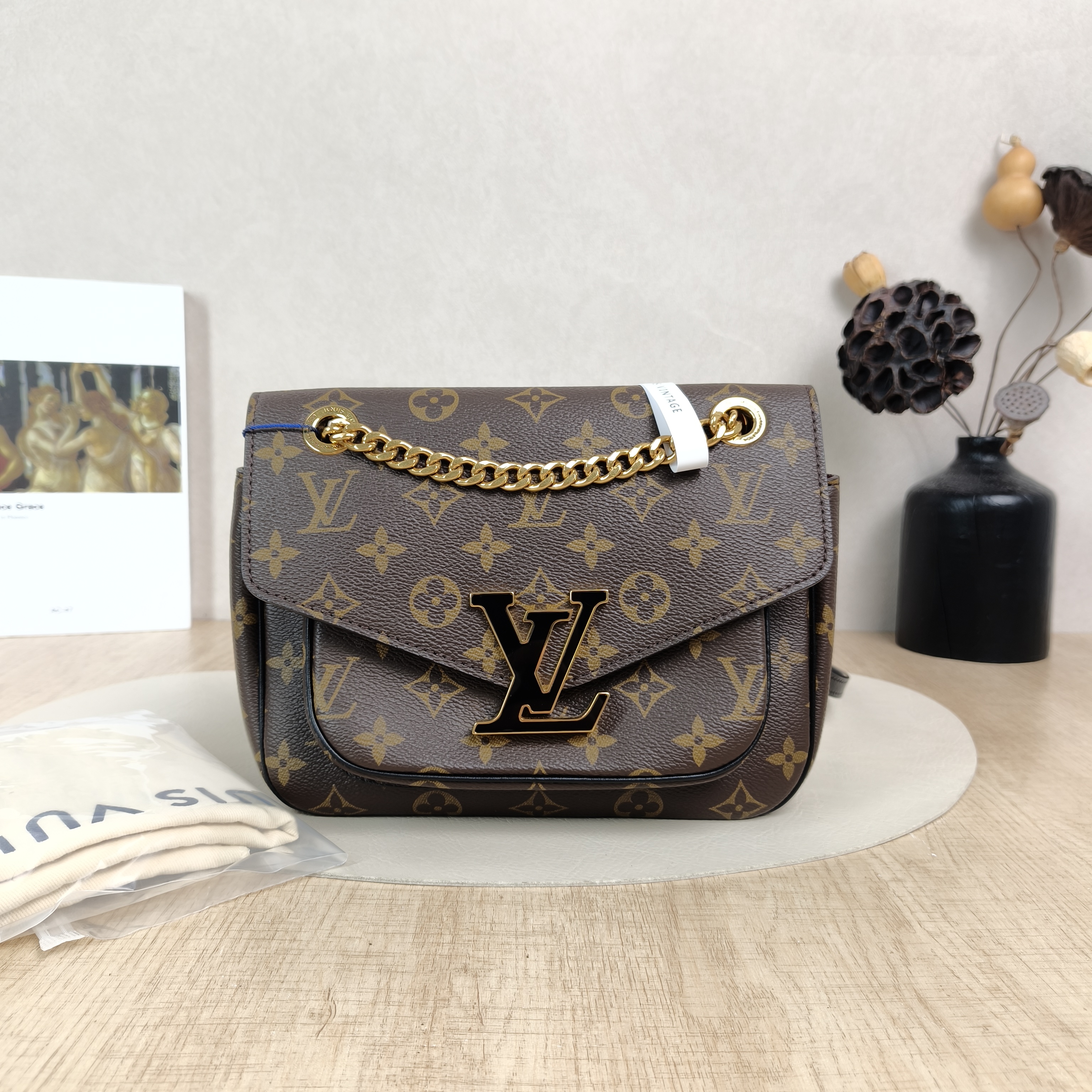 Louis Vuitton Crossbody Bag Passy Messenger Bag Monogram PVC Small23 × 9 × 17 cm — cover view 4 of 6