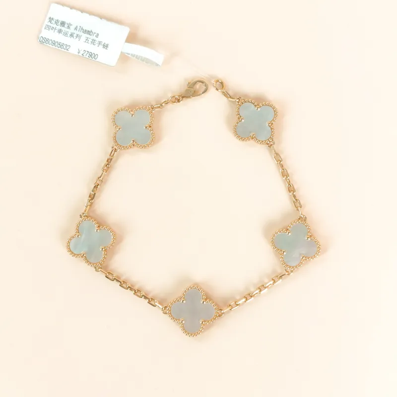 Van Cleef & Arpels Bracelet Alhambra Alhambra Collection Five-Motif Bracelet Pearl · White Mother-of-Pearl 18KY ellow Gold Vintage Small 20cm