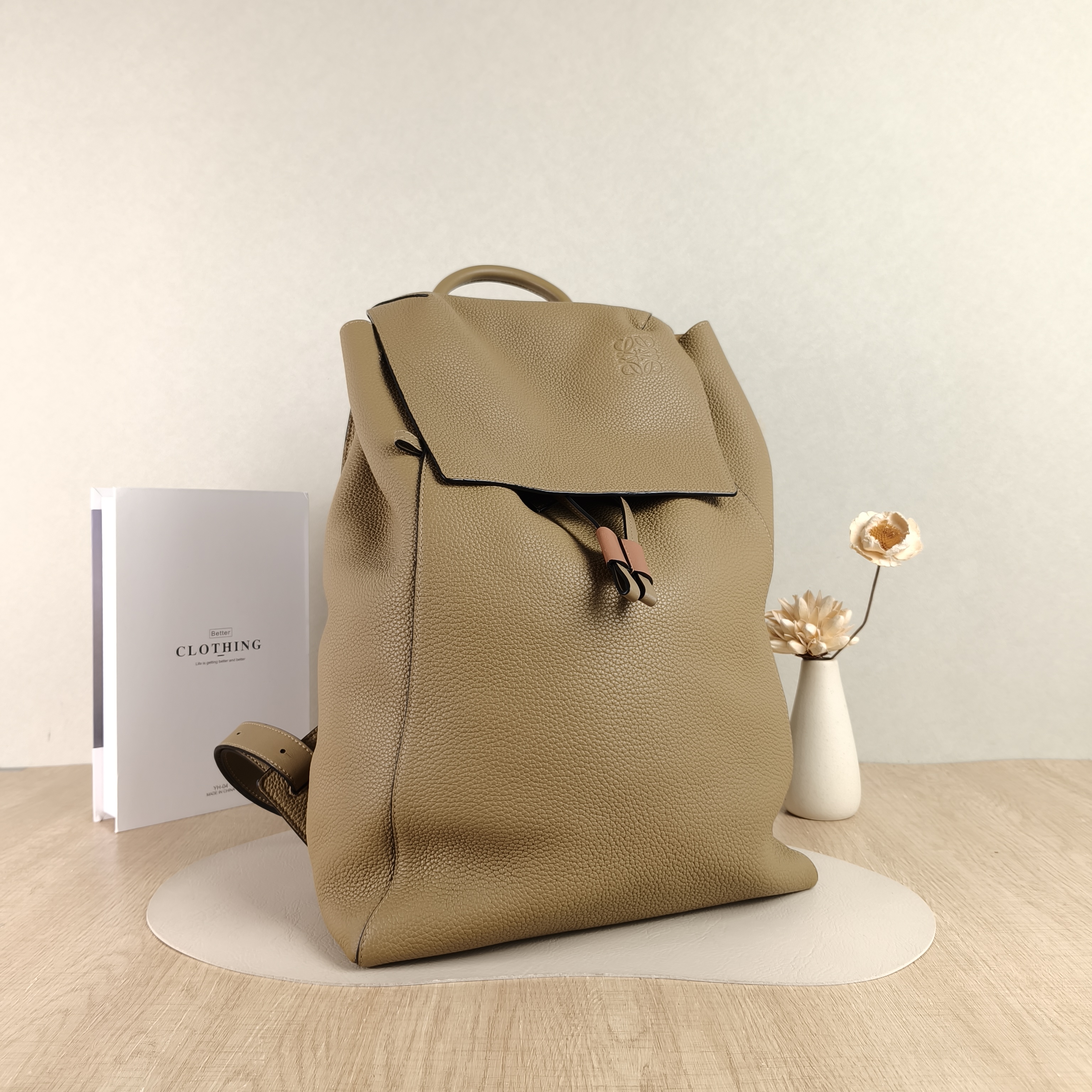 LOEWE Backpack Backpack Brown Calfskin One Size31 × 12 × 43 cm — cover view 3 of 4