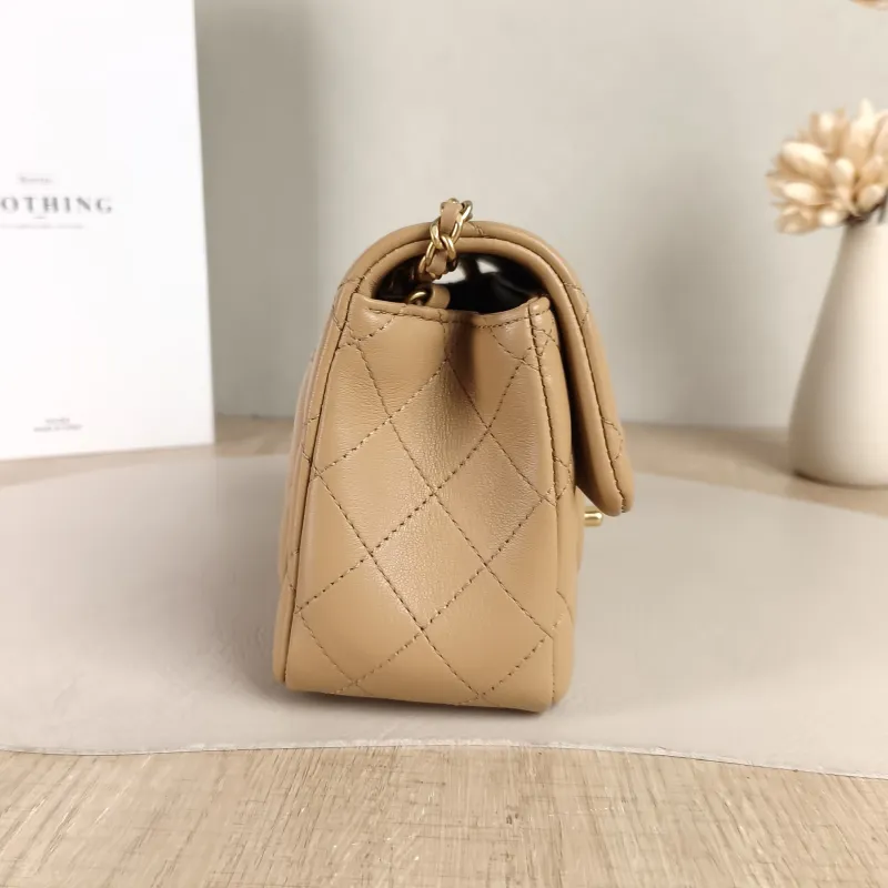Chanel Crossbody Bag Taupe Lambskinmini17 × 8 × 13.5 cm — detail view 6 of 13
