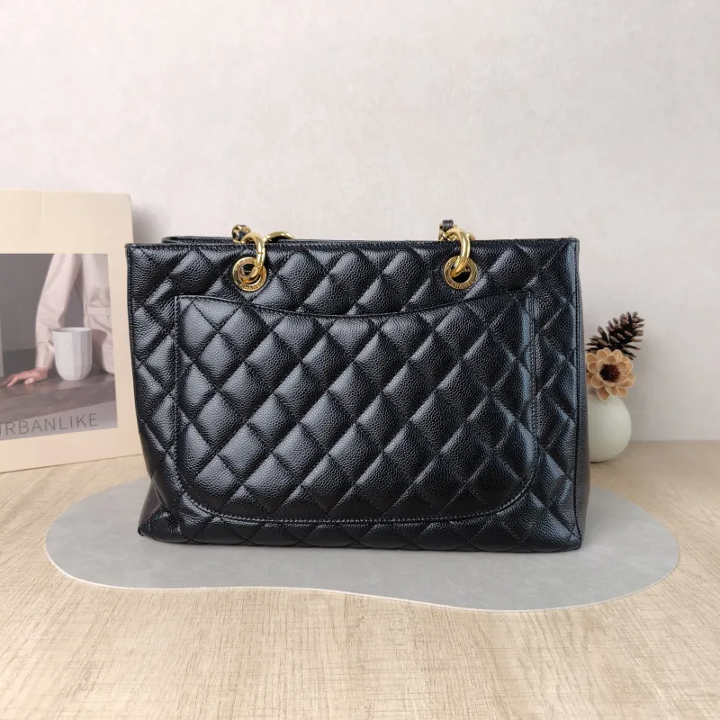 Chanel Shoulder Bag Grand Shopping Tote​ GST Shopping Tote Black Grained Calfskin Large 33 × 13 × 24 cm 15 — cover view 4 of 5