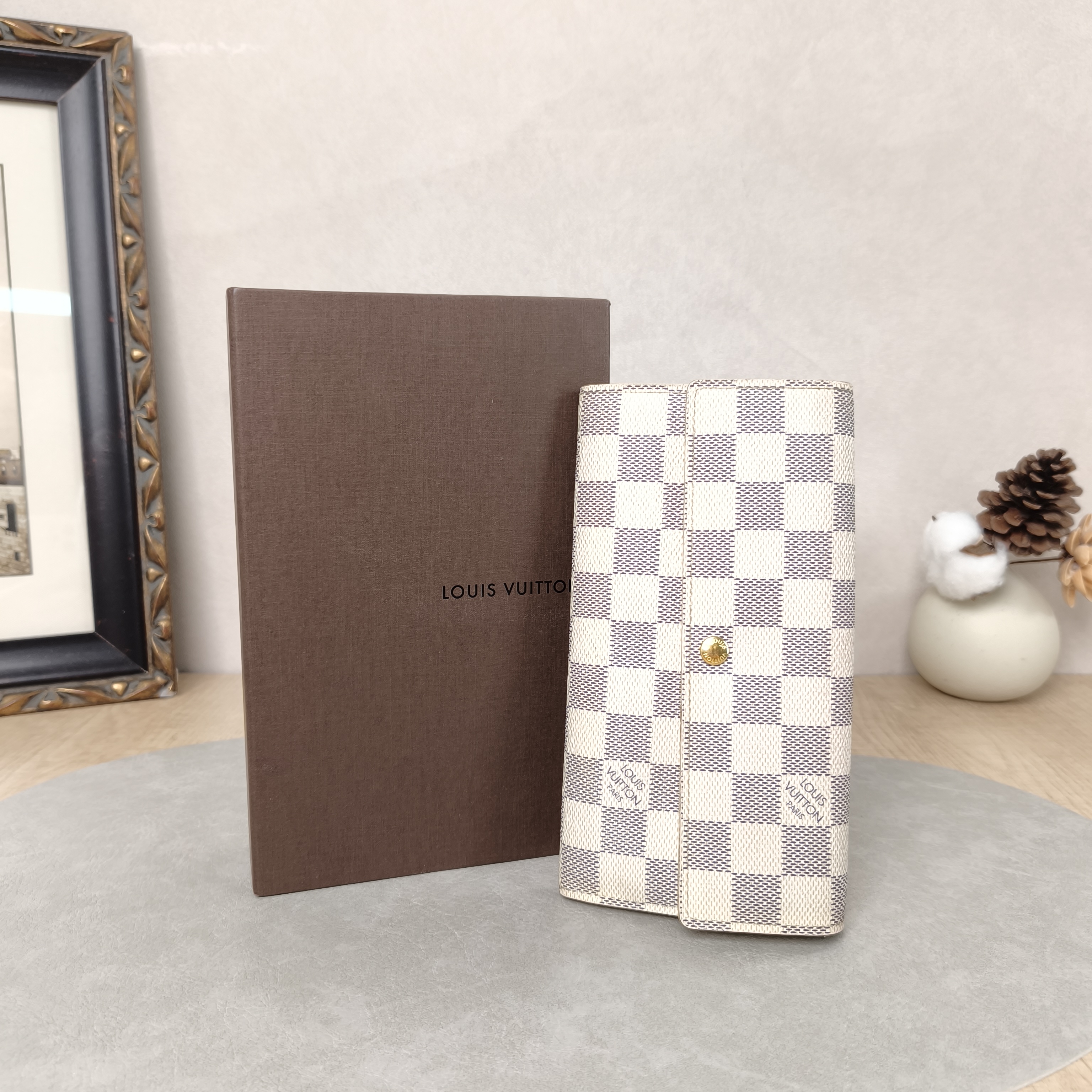 Louis Vuitton Wallet Edition Wallet PVC One Size19 × 2 × 10 cm — cover view 2 of 6