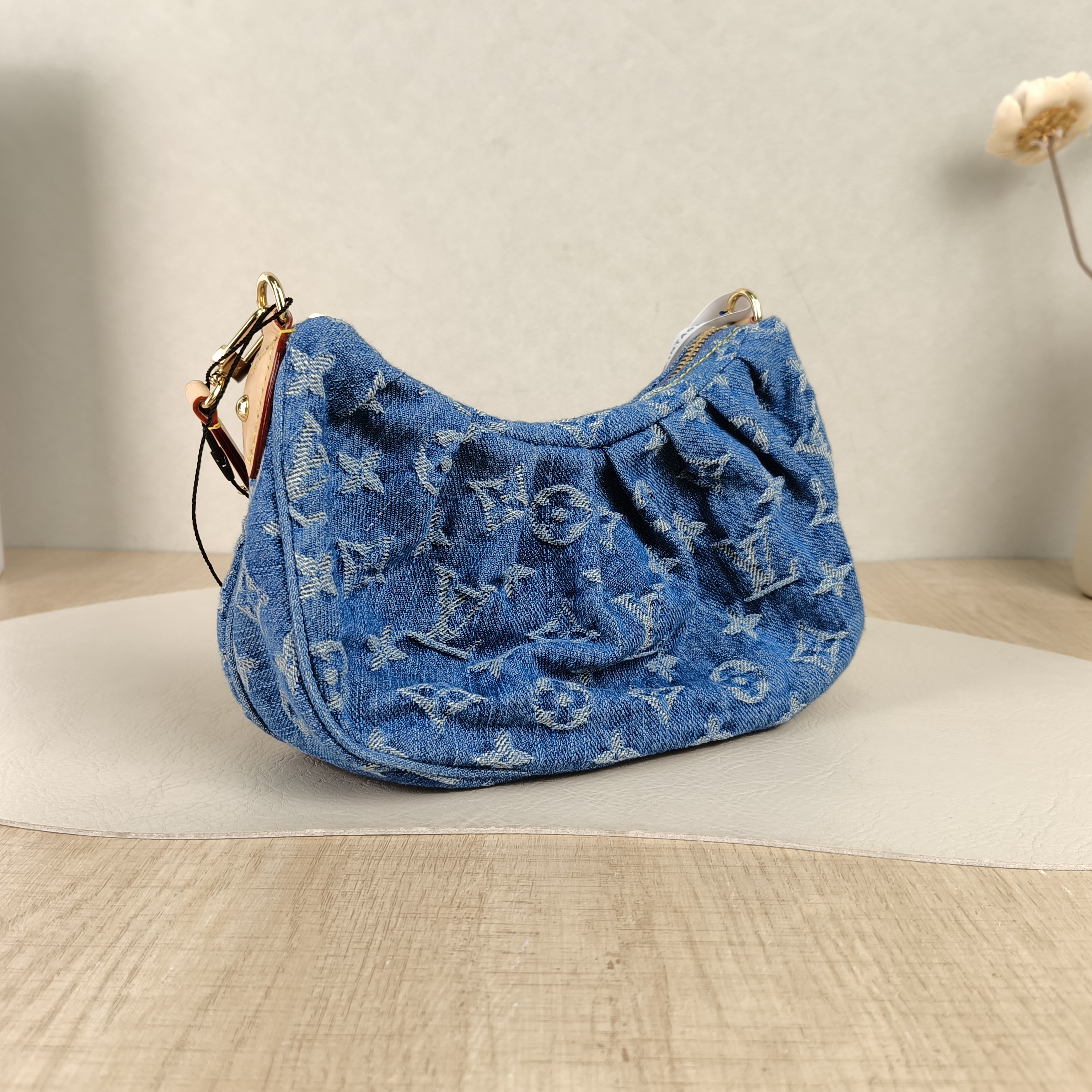 Louis Vuitton Shoulder Bag Pochette Valley Blue One Size21 × 7 × 15 cm — cover view 6 of 6