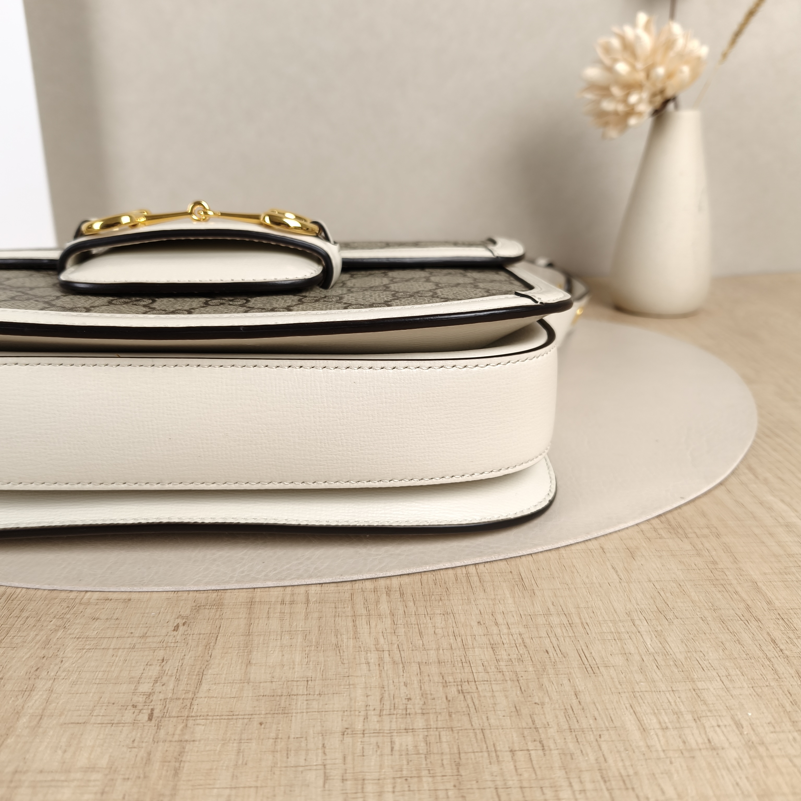 GUCCI Crossbody Bag Horsebit 1955 Horsebit Small White Monogram PVC Medium25 × 8 × 18 cm — cover view 8 of 8