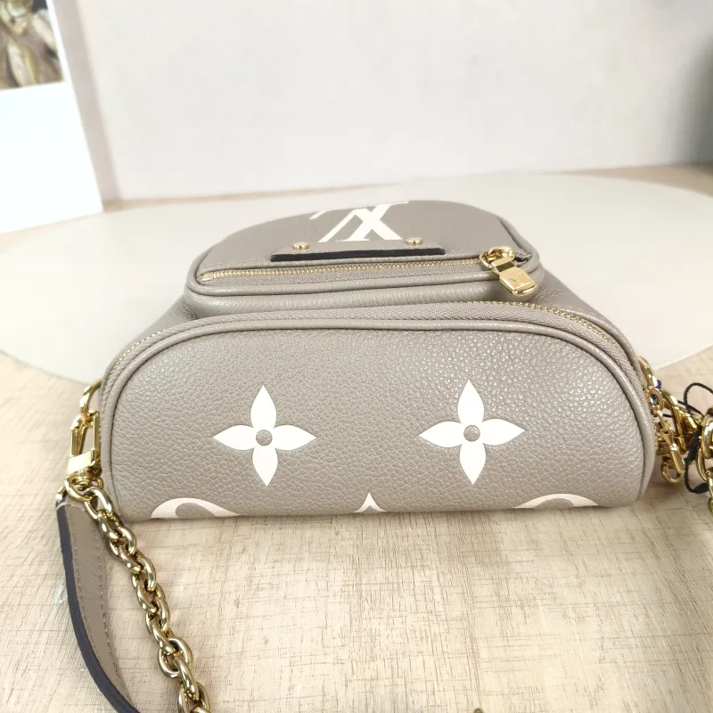Louis Vuitton Crossbody Bag Bumbag Belt Bag Calfskin Mini 17 × 9.5 × 12 cm — detail view 6 of 11
