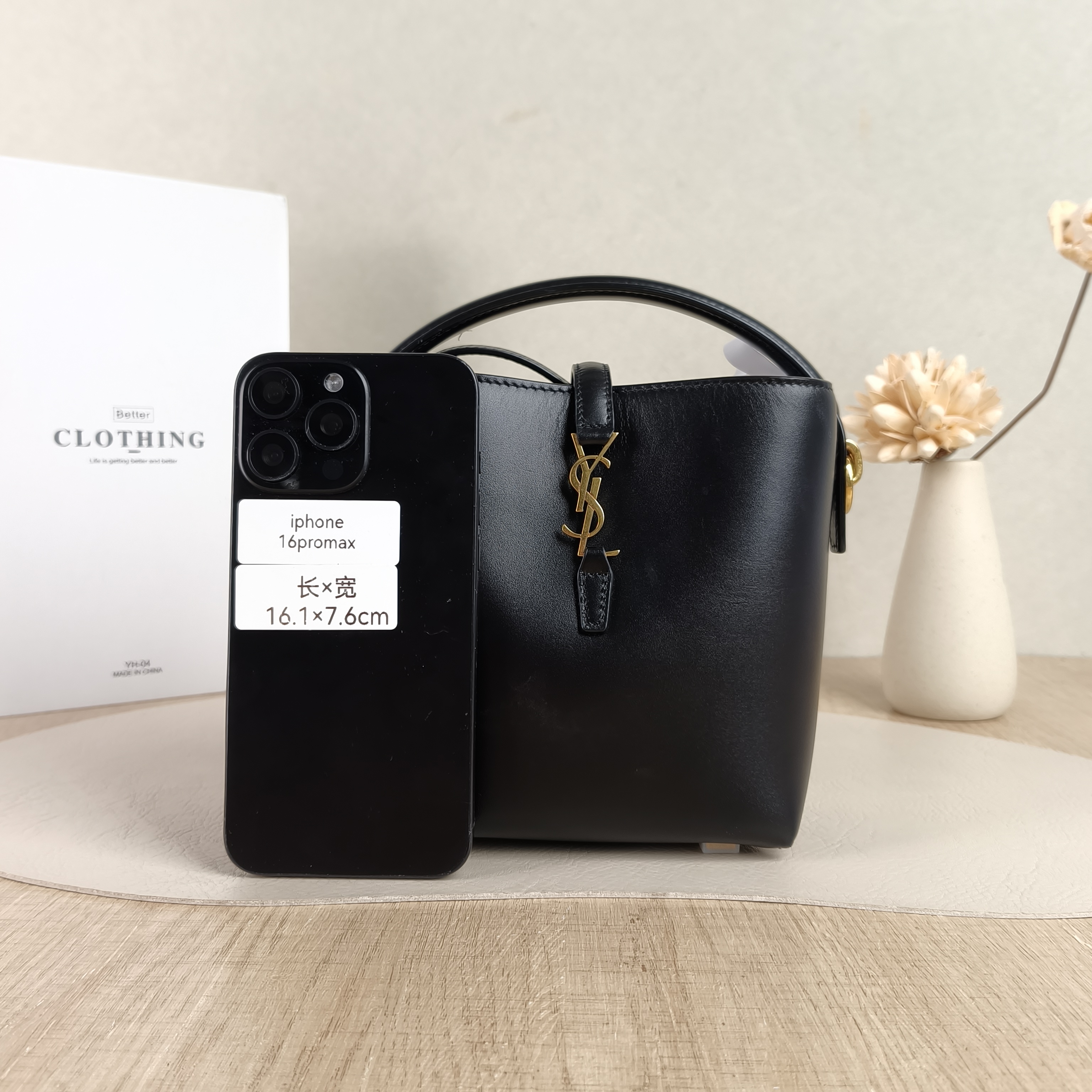 SAINT LAURENT Shoulder Bag LE 37 Black Calfskinmini13 × 6 × 15 cm — cover view 4 of 5
