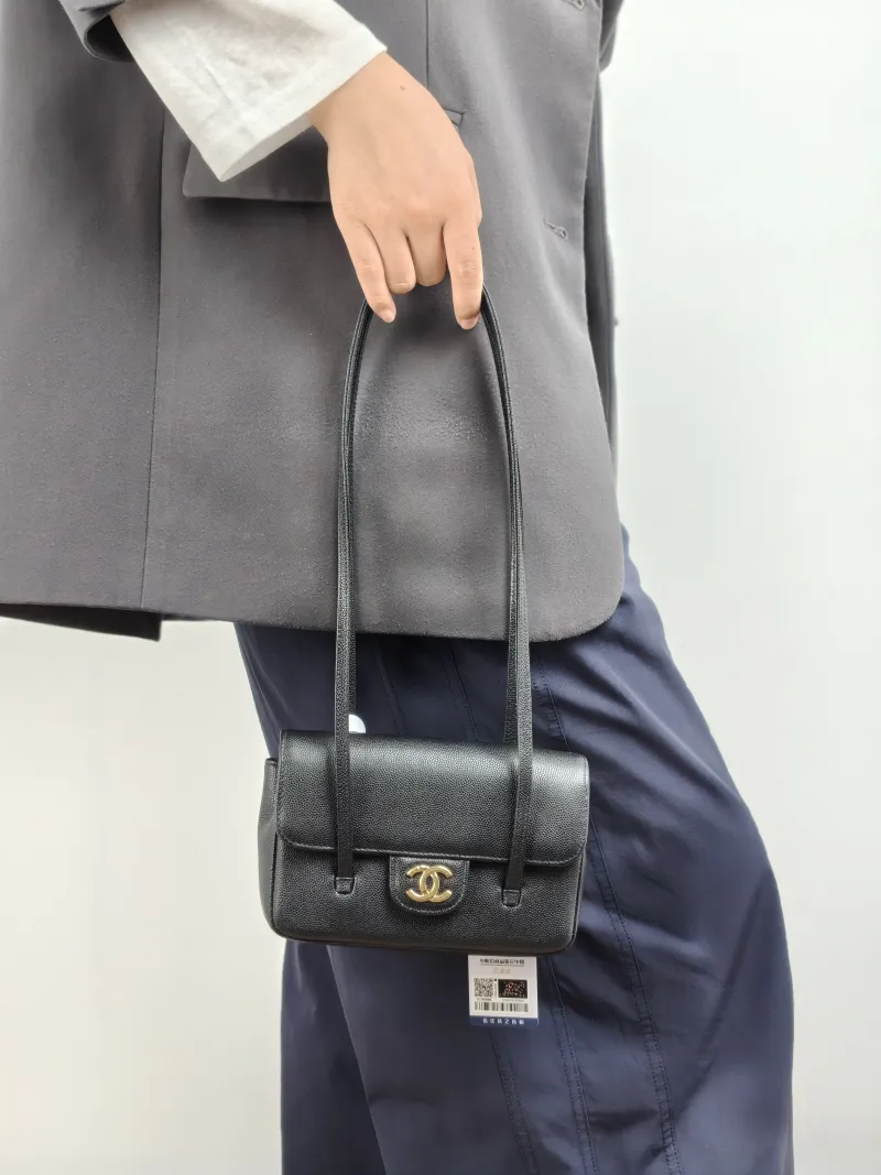 Chanel Crossbody Bag 26p preppy coco Black Grained Calfskin Mini 17 × 5 × 11.5 cm — on-model view 2 of 2
