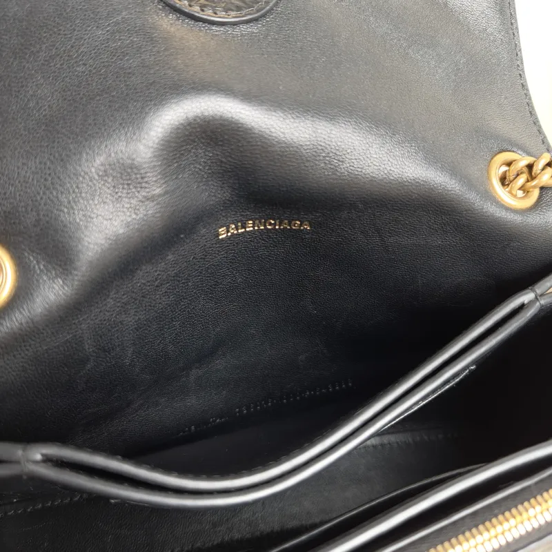 BALENCIAGA Crossbody Bag CRUSH Chain Bag Black Calfskinxs Small22 × 5 × 10 cm — detail view 3 of 12