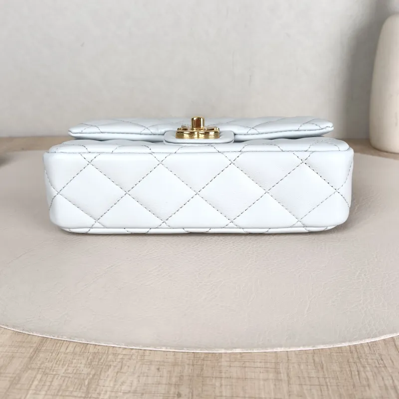 Chanel Crossbody Bag Woven Blue Lambskin One Size 20 × 5 × 13 cm — cover view 5 of 6