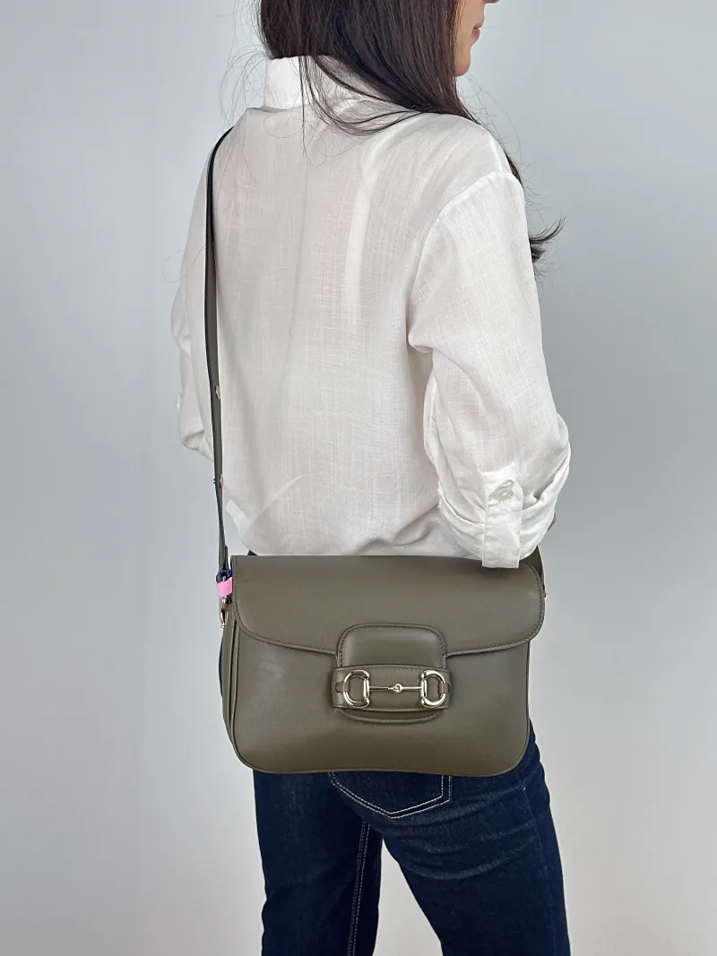 GUCCI Crossbody Bag Horsebit 1955 Horsebit Medium Green Calfskin Medium 25 × 8 × 18 cm — on-model view 2 of 2