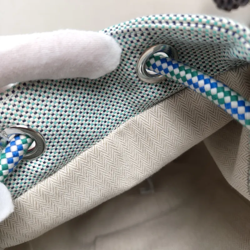 Hermès Backpack Backpack Green Canvas One Size23 × 15 × 30 cm — detail view 9 of 11