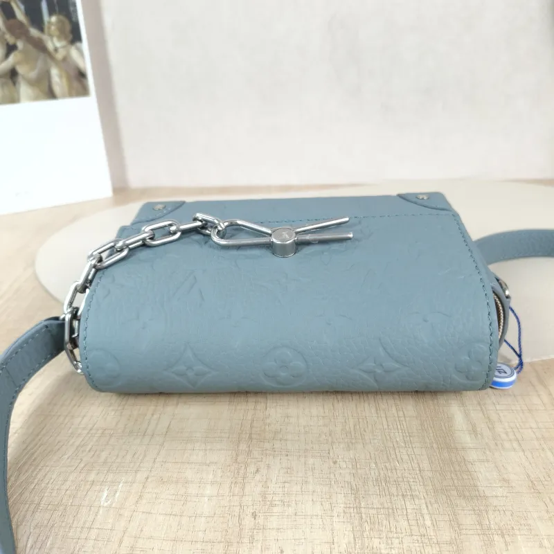 Louis Vuitton Crossbody Bag Steamer Box Green Calfskin Mini 18 × 6.5 × 11 cm — detail view 4 of 13