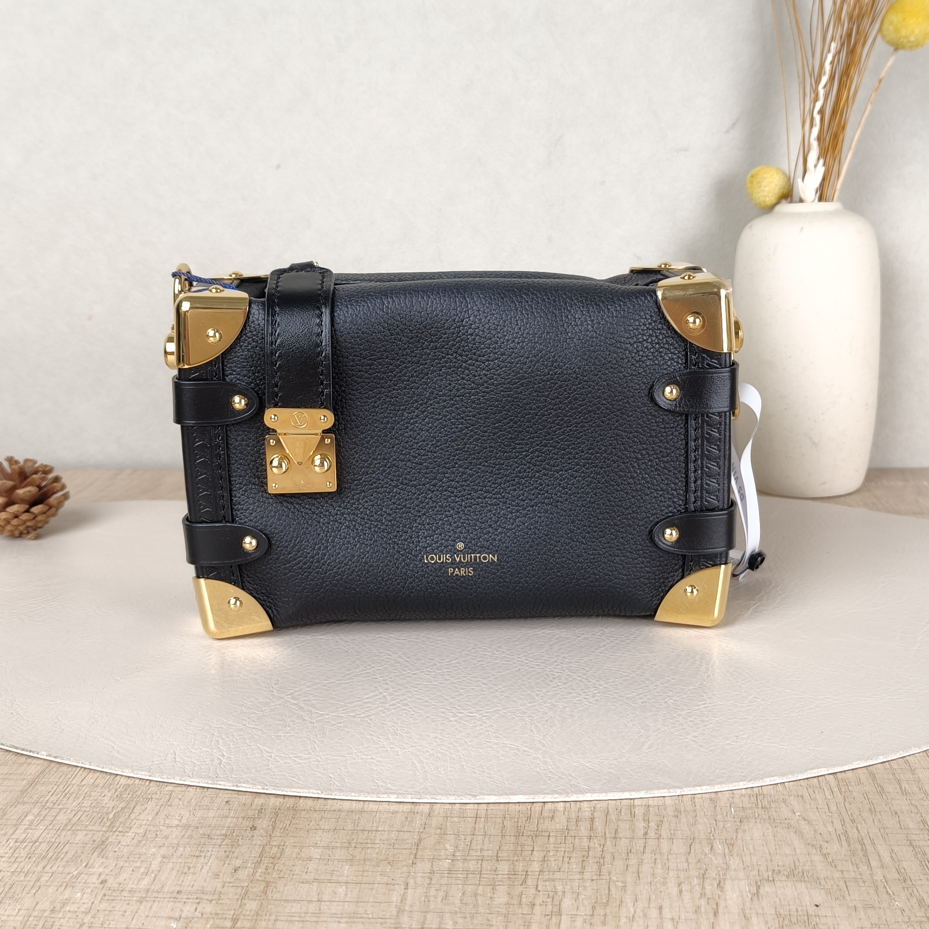 Louis Vuitton Crossbody Bag Side Trunk Box Black Calfskin Small19 × 7.5 × 12.5 cm