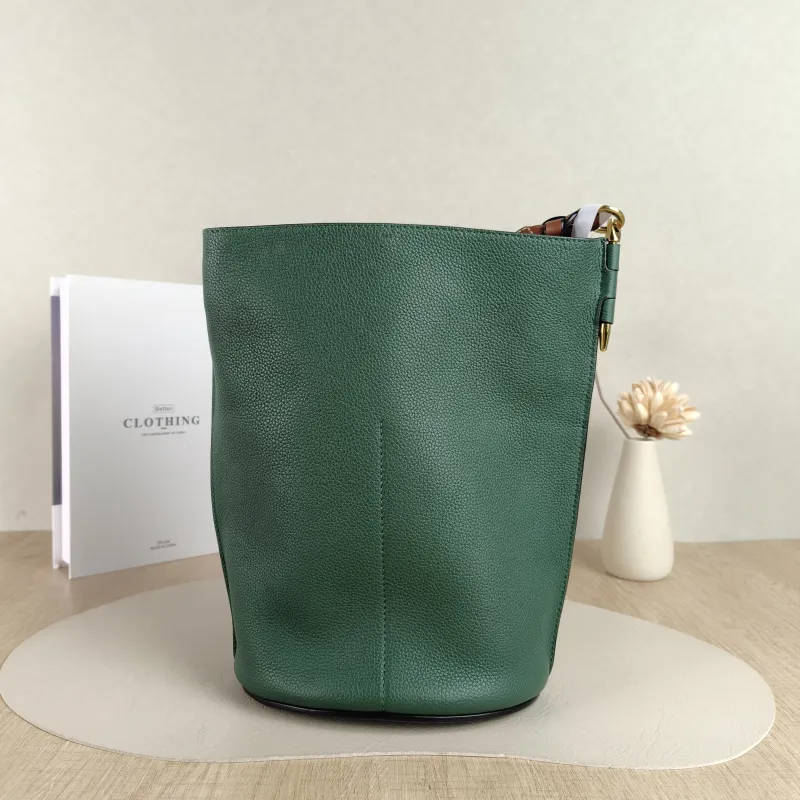 LOEWE Crossbody Bag Crossbody Bag Green Calfskin One Size 19 × 14 × 27 cm — cover view 2 of 4