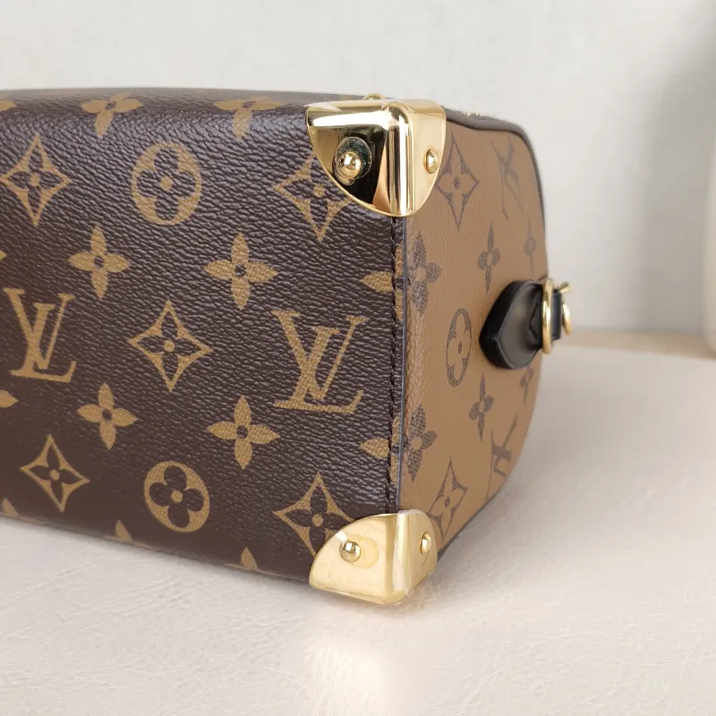 Louis Vuitton Crossbody Bag Speedy Trunk 20 Monogram PVC Small 20.5 × 11 × 13.5 cm — detail view 7 of 14
