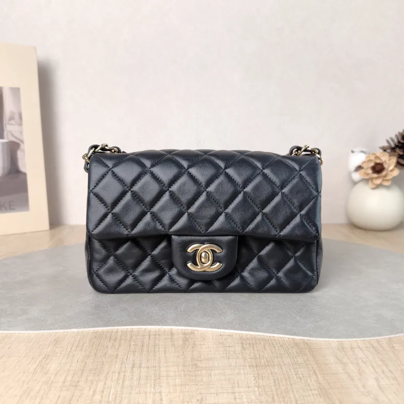 Chanel Crossbody Bag Classic Flap Large Mini CF Mini Black SL ambskin mini 20 × 6 × 12 cm
