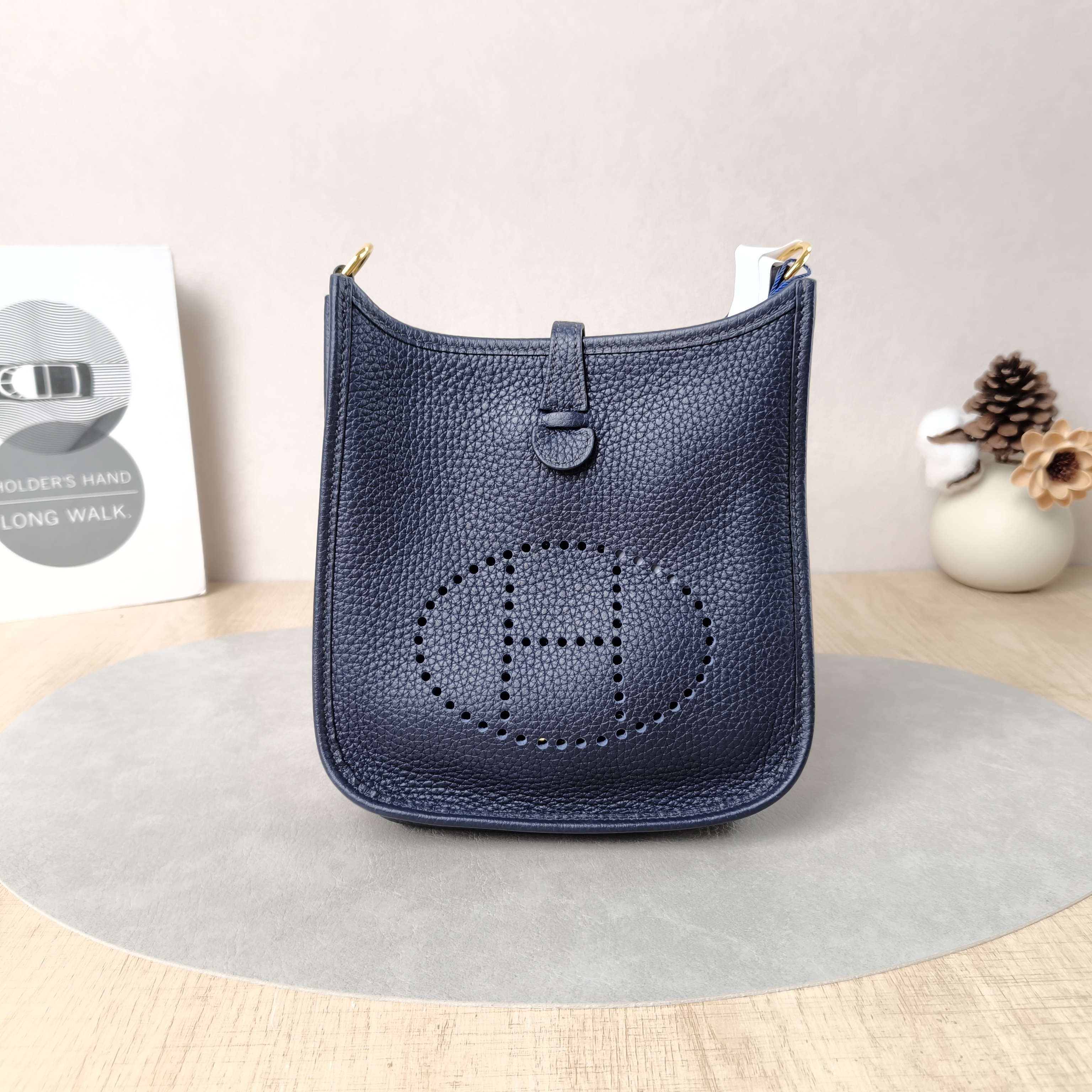 Hermès Crossbody Bag Evelyne Mini 16 Mini 162Z Taurillon Clemence TC Calfskinmini17 × 5.5 × 18 cm