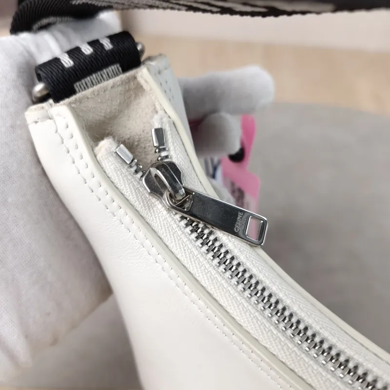 CELINE Shoulder Bag White Calfskin One Size 23 × 7 × 13 cm — detail view 4 of 13