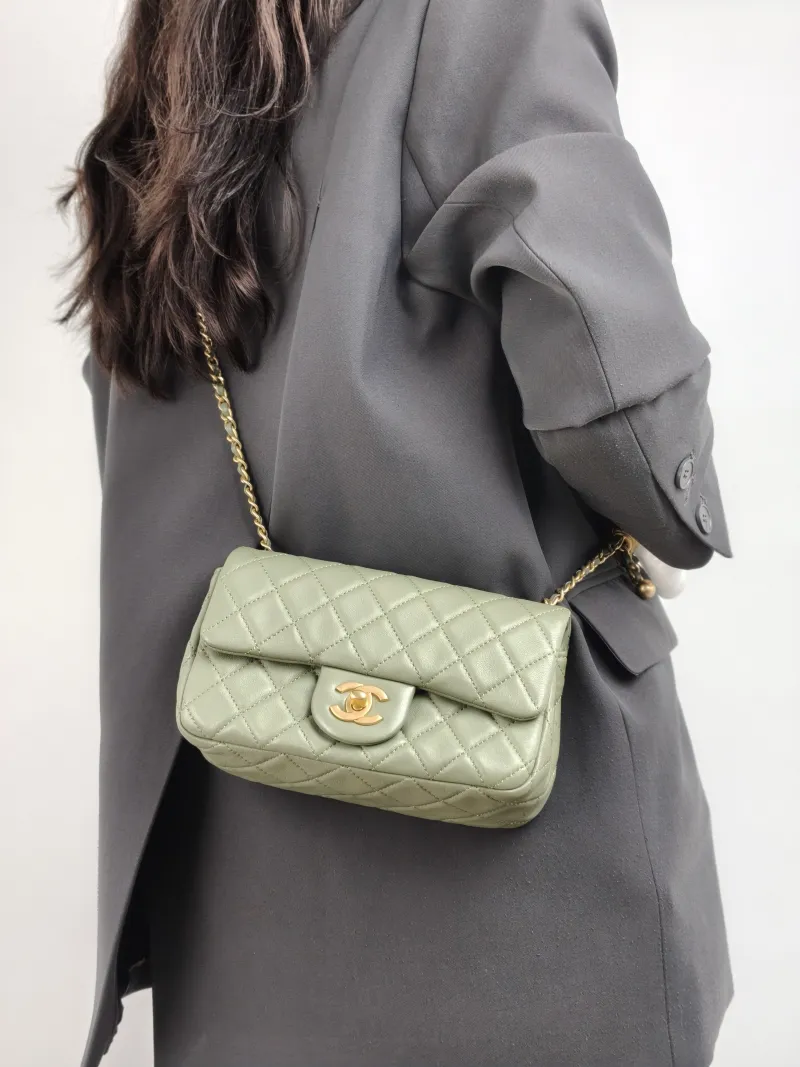 Chanel Crossbody Bag mini Green Lambskin One Size 20 × 6 × 12 cm — on-model view 2 of 2