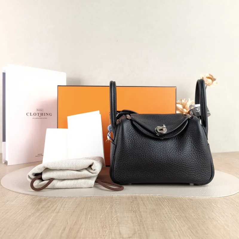 Hermès Shoulder Bag Lindy Mini 19 89Noir Black Taurillon Clemence TC Calfskin Mini 19 × 9 × 13 cm G — cover view 5 of 6