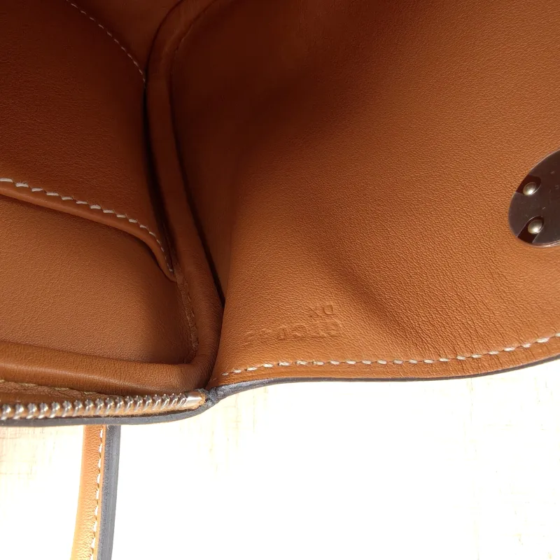 Hermès Crossbody Bag Lindy Mini 19 1H Swift Calfskin Mini 19 × 9.5 × 13 cm G — detail view 12 of 15