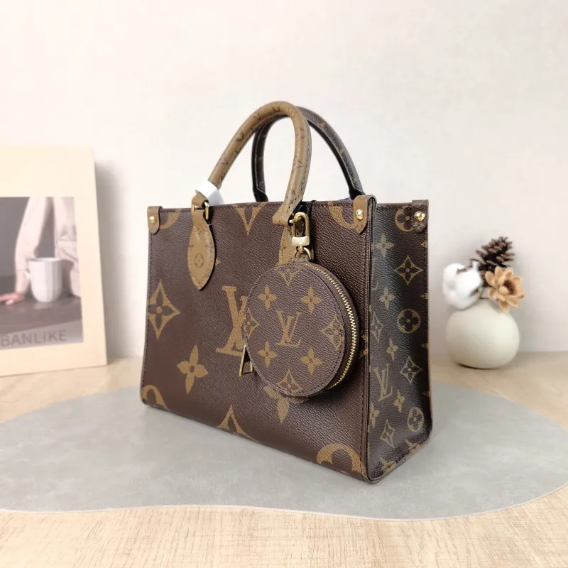 Louis Vuitton Shoulder Bag Onthego Monogram PVC Small 25 × 11.5 × 19 cm — cover view 4 of 6
