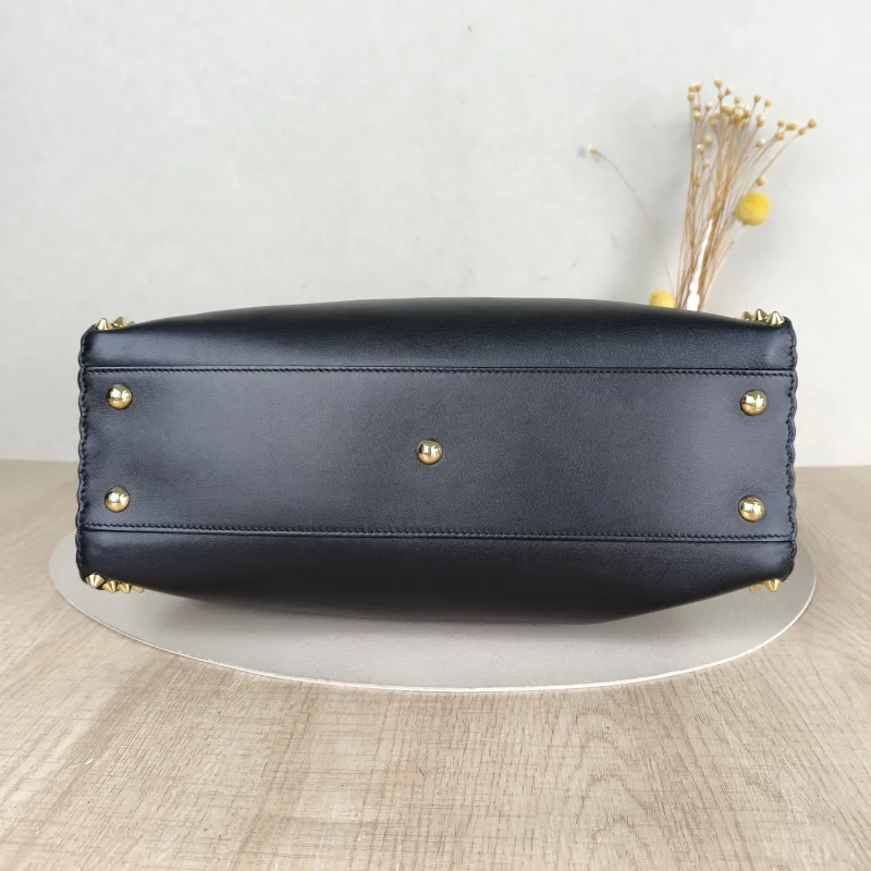 FENDI Crossbody Bagpeekaboo lconic Crossbody Bag Black Calfskin Medium33.5 × 13 × 25.5 cm — cover view 5 of 5