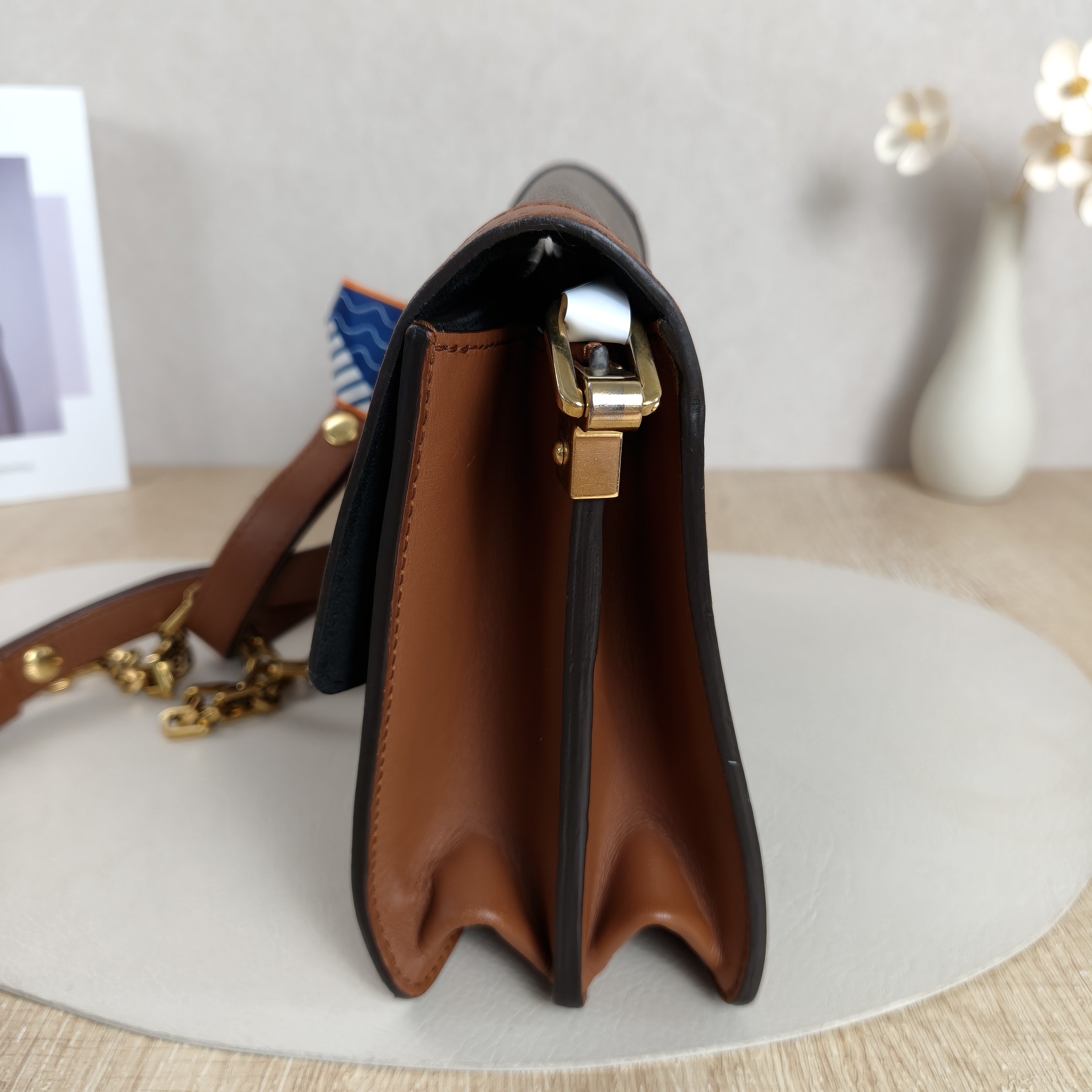 Louis Vuitton Crossbody Bag Dauphine Monogram PVC Medium25 × 10.5 × 17 cm — cover view 9 of 10