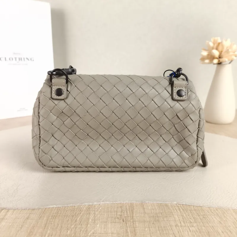 Bottega Veneta Shoulder Bag Woven Messenger Bag Grey Calfskin One Size 19 × 5 × 11 cm — cover view 2 of 5